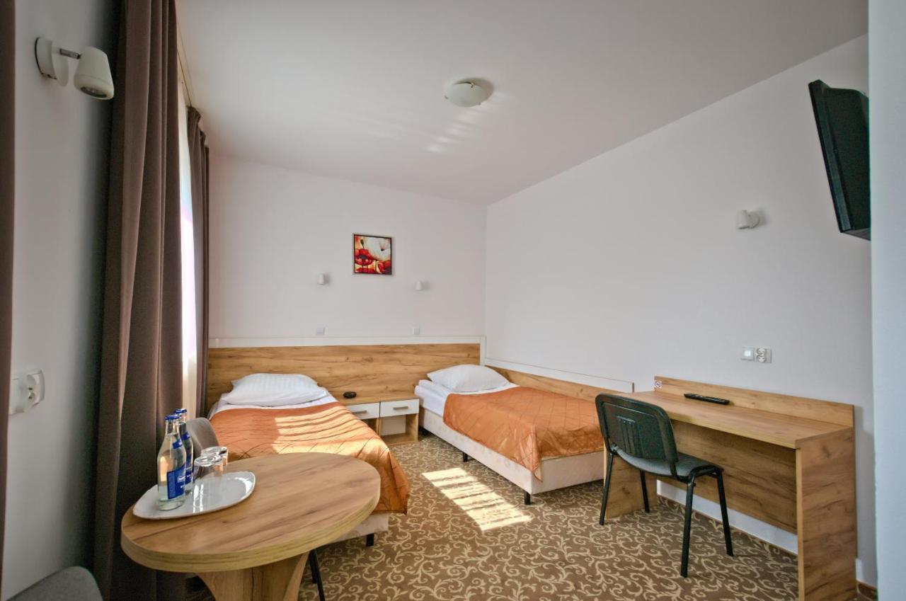 Hotel Sezam 크라크즈코바 외부 사진
