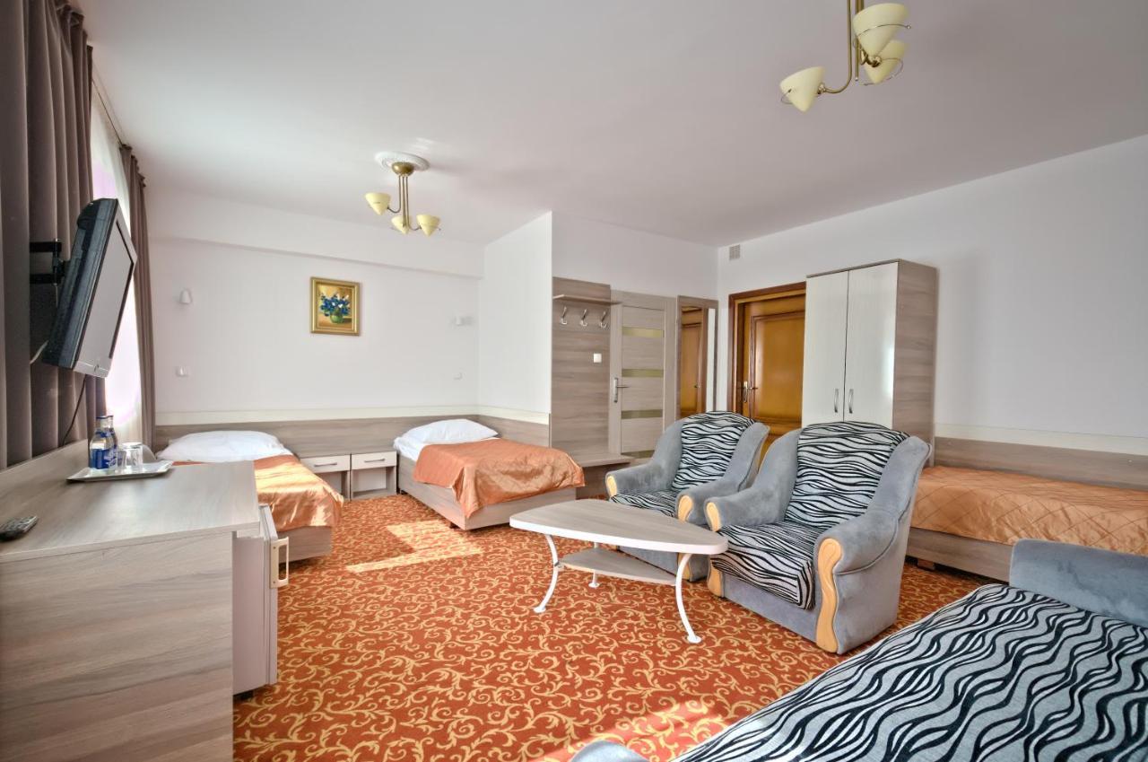 Hotel Sezam 크라크즈코바 외부 사진
