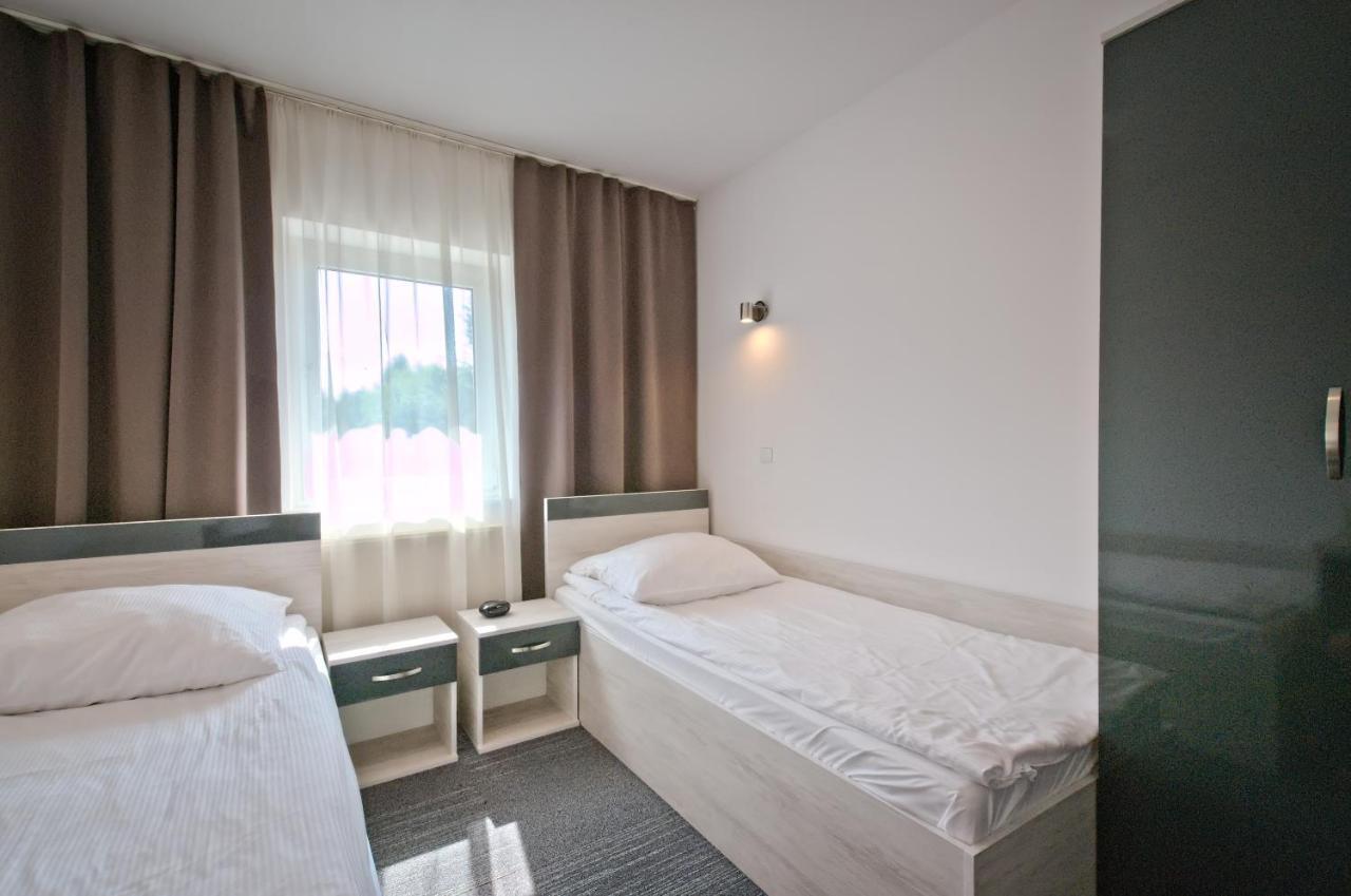 Hotel Sezam 크라크즈코바 외부 사진