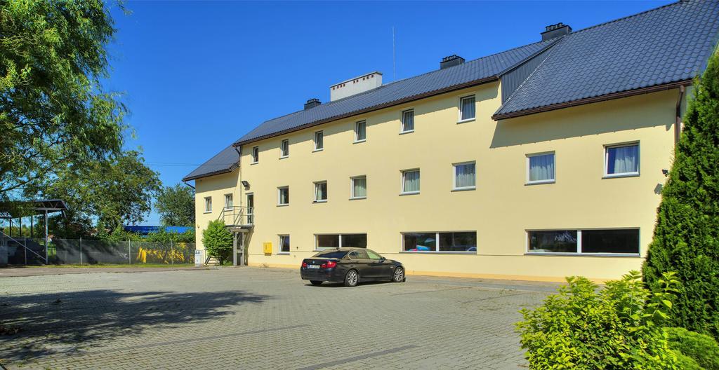 Hotel Sezam 크라크즈코바 외부 사진