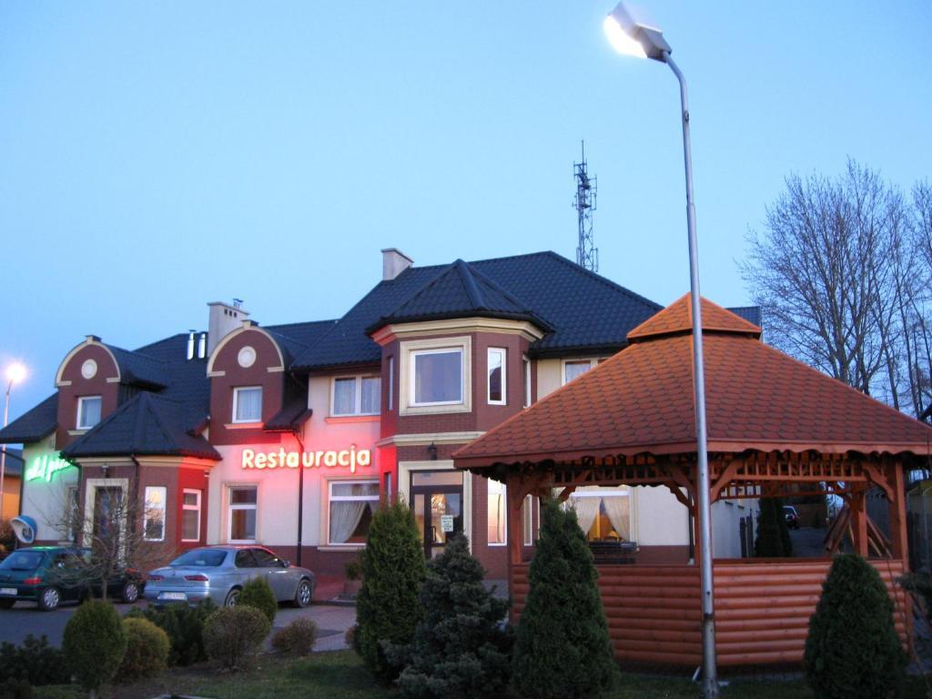 Hotel Sezam 크라크즈코바 외부 사진